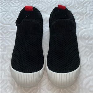 Toddler shoes size 10